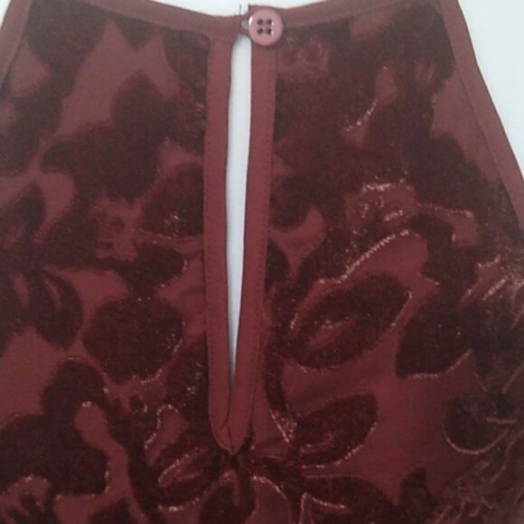 Forever 21 Ornate Velvet Crop Top in Red Rust - Picture 7 of 15